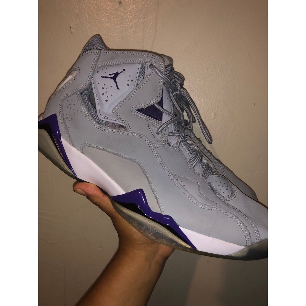 Jordan Size 11M - Picture 3 of 8